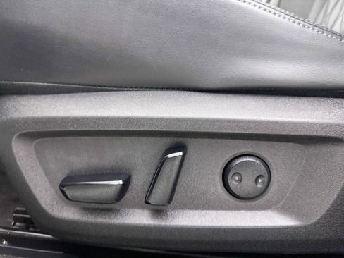 Used 2023 Nissan Rogue Platinum image 26