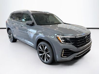 New 2026 Volkswagen Atlas SEL Premium R-Line
