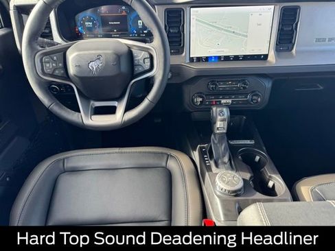 New 2025 Ford Bronco Outer Banks image 19