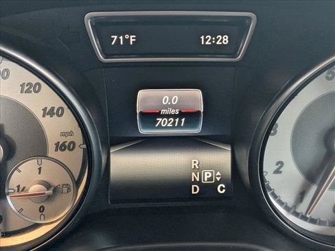 Used 2016 Mercedes-Benz CLA 250 image 11