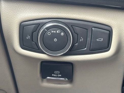 Used 2017 Lincoln MKZ Reserve w/ Climate Package FWD image 25