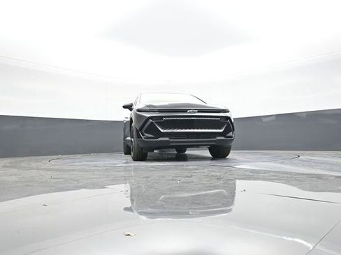 New 2026 Chevrolet Equinox EV LT w/ Midnight Package FWD image 41