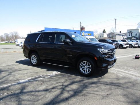 Used 2024 Chevrolet Tahoe LT AWD/4WD image 9