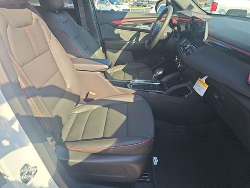 New 2026 Chevrolet TrailBlazer RS w/ Convenience Package FWD image 23