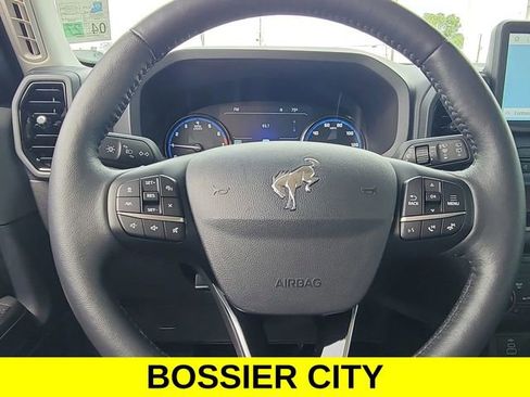 Used 2023 Ford Bronco Sport Outer Banks w/ Tech Package AWD/4WD image 11