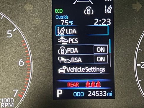 Used 2024 Toyota Corolla LE image 13