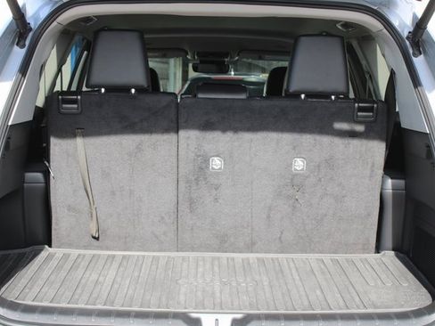 Used 2024 Toyota Grand Highlander XLE image 27