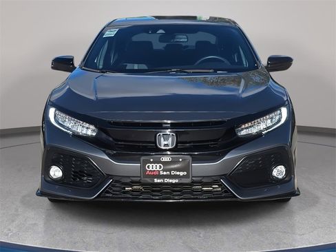 Used 2018 Honda Civic Sport Touring image 9