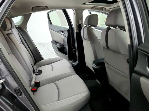 Used 2018 Honda Civic EX-T image 17