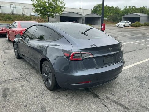 Used 2022 Tesla Model 3 Long Range AWD/4WD image 2