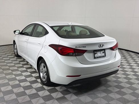 Used 2015 Hyundai Elantra SE FWD image 7