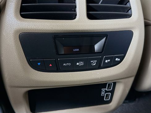 Used 2021 Honda Pilot EX-L image 30