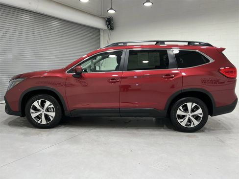 Certified 2024 Subaru Ascent Premium w/ Convenience Package image 5