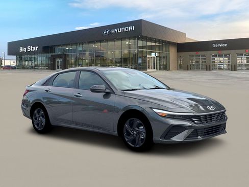 New 2026 Hyundai Elantra Sport FWD image 10