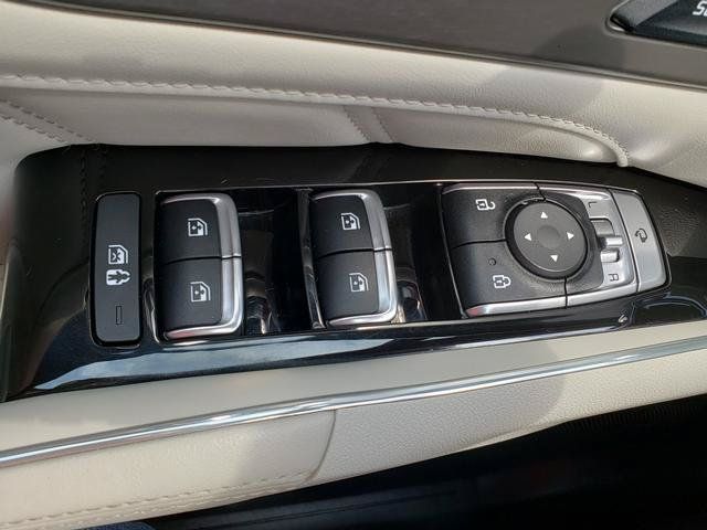 Certified 2023 Kia Sorento SX Prestige w/ Panoramic Sunroof Package AWD/4WD image 32
