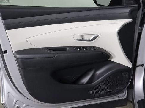 Used 2025 Hyundai Tucson Blue AWD/4WD image 19