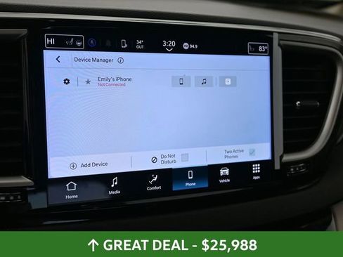 Used 2024 Chrysler Pacifica Touring-L image 29