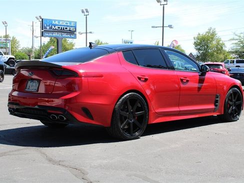 Used 2018 Kia Stinger GT2 AWD/4WD image 12