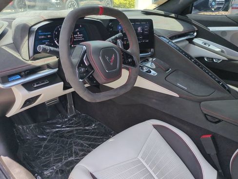Used 2023 Chevrolet Corvette Stingray Premium Cpe RWD image 15