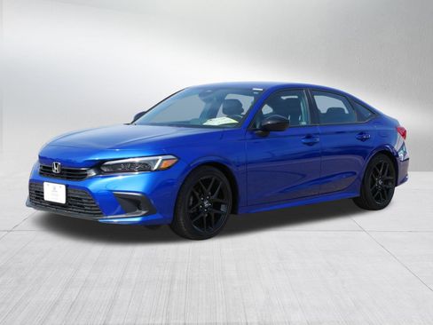 Certified 2024 Honda Civic Sport image 3