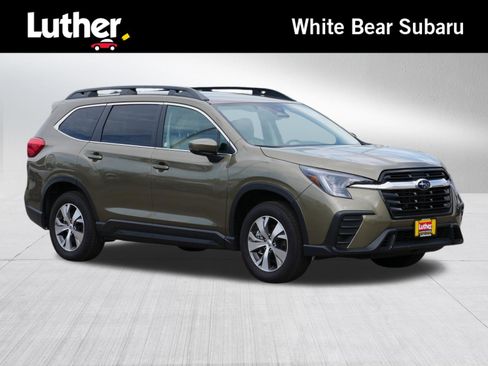 Certified 2025 Subaru Ascent Premium AWD/4WD image 1