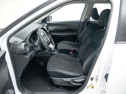 Used 2022 Nissan Kicks S FWD image 24