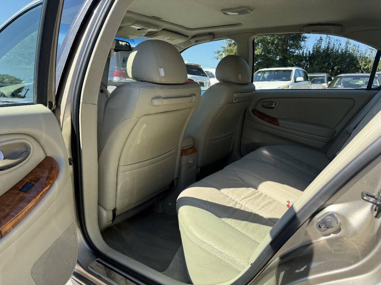 Used 2004 INFINITI I35 FWD image 10