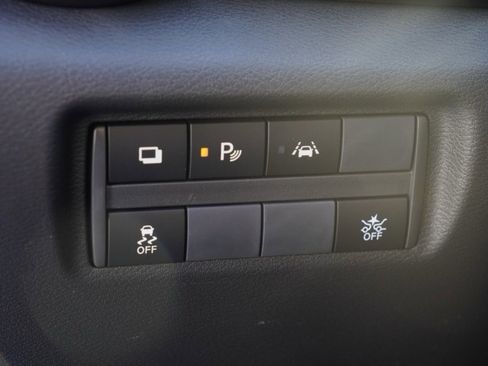 New 2025 Nissan Versa S image 8