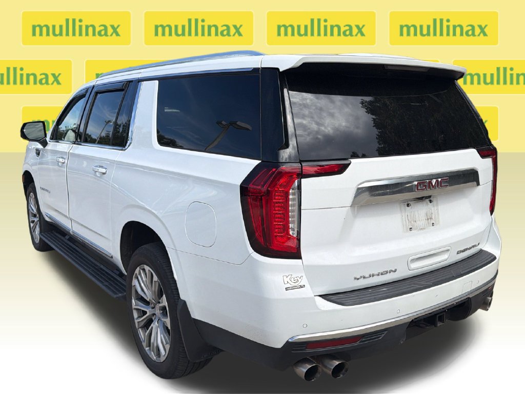 Used 2021 GMC Yukon XL Denali w/ Denali Ultimate Package AWD/4WD image 10