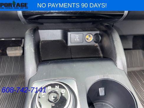 Used 2022 Ford Escape SE w/ SE Sport Appearance Package AWD/4WD image 17