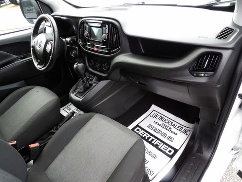 Used 2019 RAM ProMaster City Tradesman SLT image 31