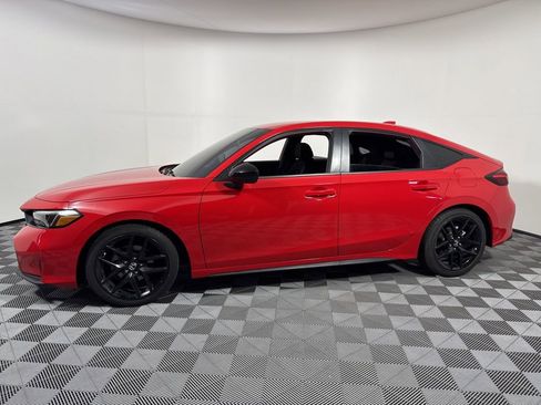 Used 2025 Honda Civic Sport image 3