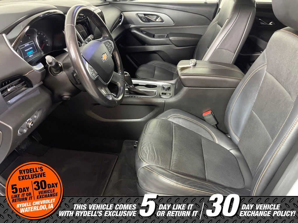 Used 2019 Chevrolet Traverse Premier w/ Redline Edition AWD/4WD image 16