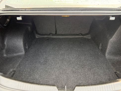 Used 2023 Chevrolet Malibu LT FWD image 20