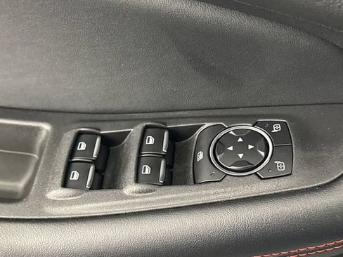 Used 2024 Ford Edge ST-Line AWD/4WD image 30