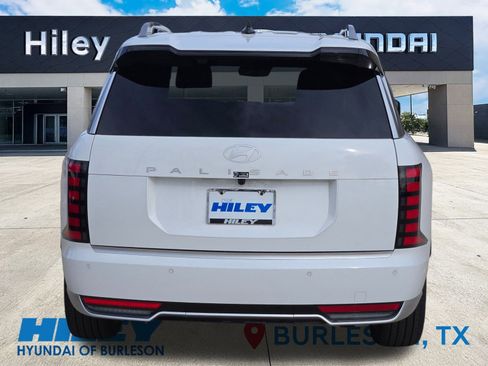 Used 2026 Hyundai Palisade Calligraphy image 8
