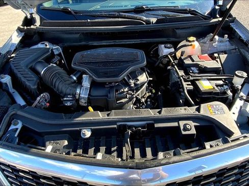 Used 2022 Cadillac XT5 Premium Luxury w/ LPO, Floor Liner Package image 9