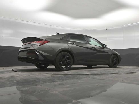 New 2026 Hyundai Elantra SEL Sport FWD image 39
