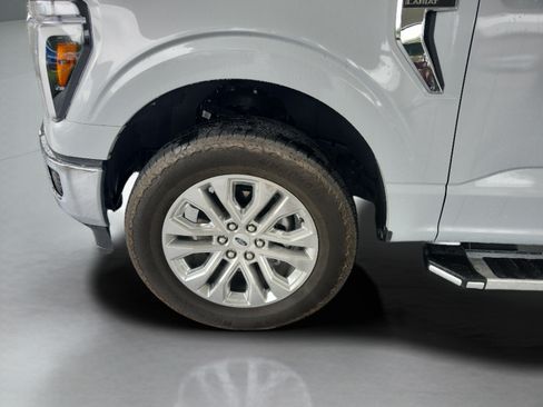 Used 2025 Ford F150 Lariat w/ Equipment Group 501A Mid AWD/4WD image 31