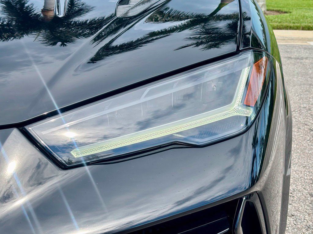 Used 2024 Lamborghini Urus Performante AWD/4WD image 28