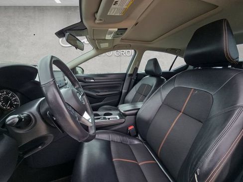 Used 2022 Nissan Altima 2.5 SR w/ Midnight Edition Package AWD/4WD image 19