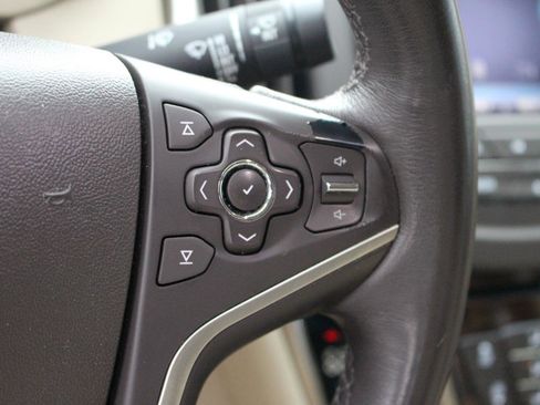 Used 2015 Buick LaCrosse Leather FWD image 21