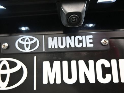 Used 2025 Ford Escape ST-Line FWD image 40