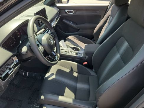 Certified 2025 Honda Civic Sport image 17