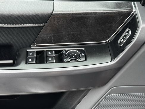 Used 2025 Ford F150 XLT w/ Equipment Group 301A Standard image 25