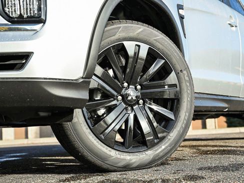 New 2025 Mitsubishi Outlander Sport LE image 6