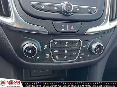 Certified 2024 Chevrolet Equinox LT w/ LPO, Floor Liner Package image 21