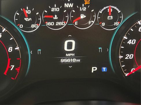 Used 2018 Chevrolet Camaro SS RWD image 45