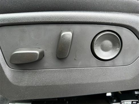 New 2025 Chevrolet Colorado W/T w/ WT Convenience Package II image 19