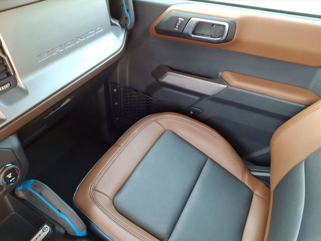 Used 2021 Ford Bronco Outer Banks AWD/4WD image 36
